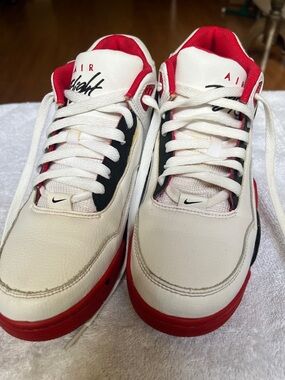 Nike Flight Legacy White Red Mid